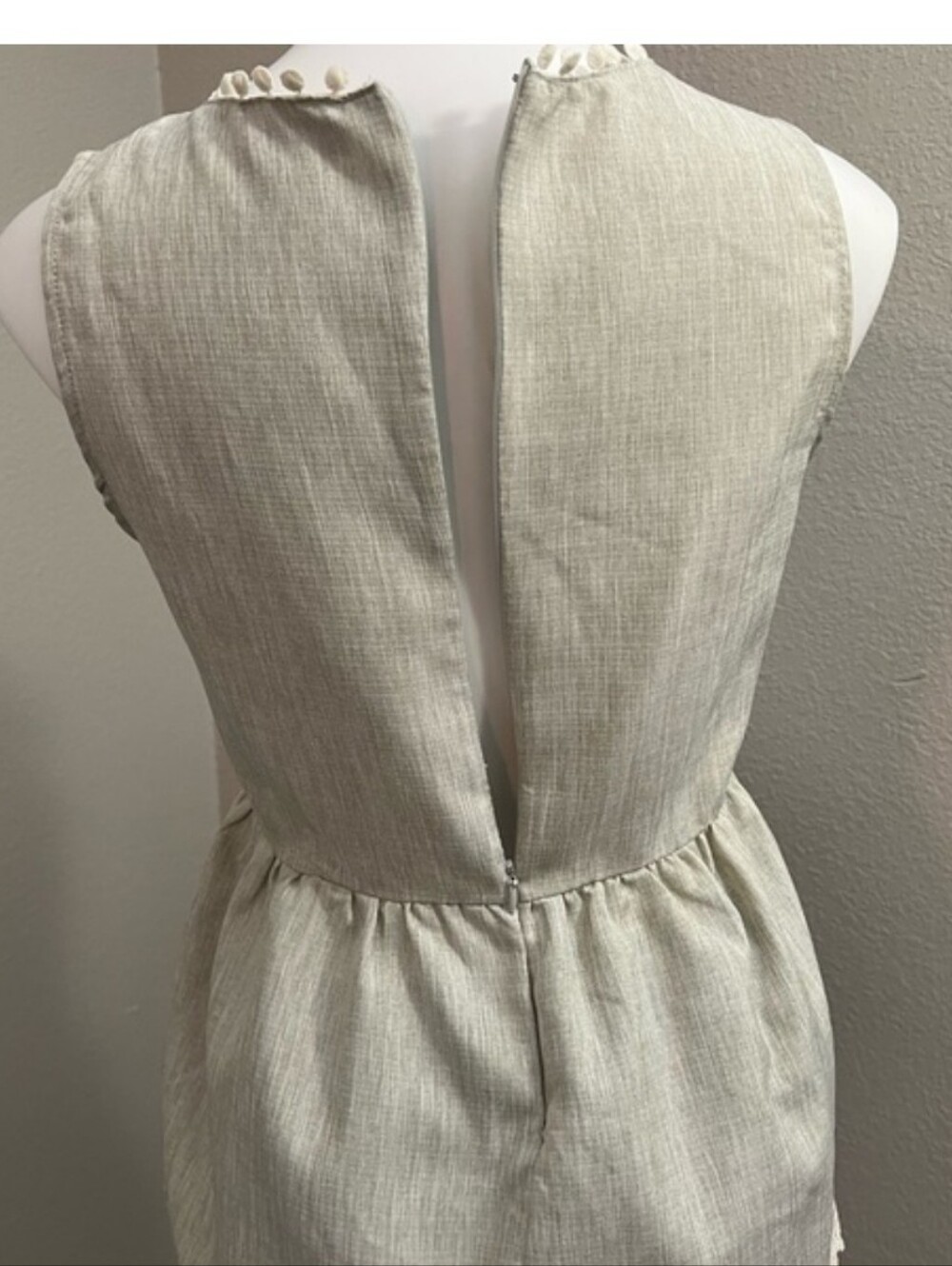 ANDREE BY UNIT Cream Striped Sleeveless Peplum Top - Picture 3 of 5